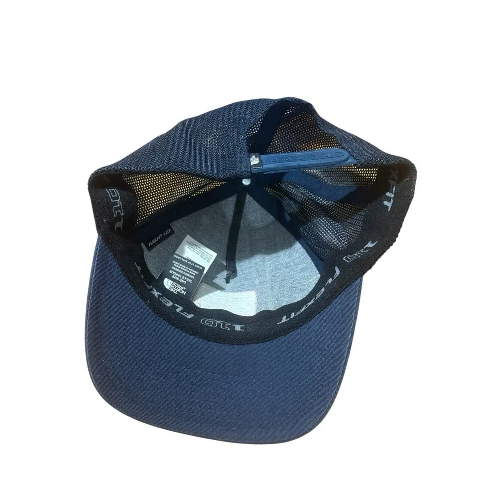 The North Face Flexfit 100 ‘’California Heritage Since 1966’’ Navy Trucker Cap